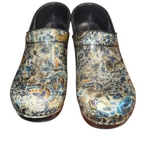 Dansko Professional Floral Paisley Metallic Leather Clogs Women’s 40 (9.5–10)